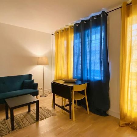 Beau Studio Cosy Et Calme - Face A La Gare De Rosny-Sous-Bois - 20Mn De Paris Et Disneyland Eksteriør billede
